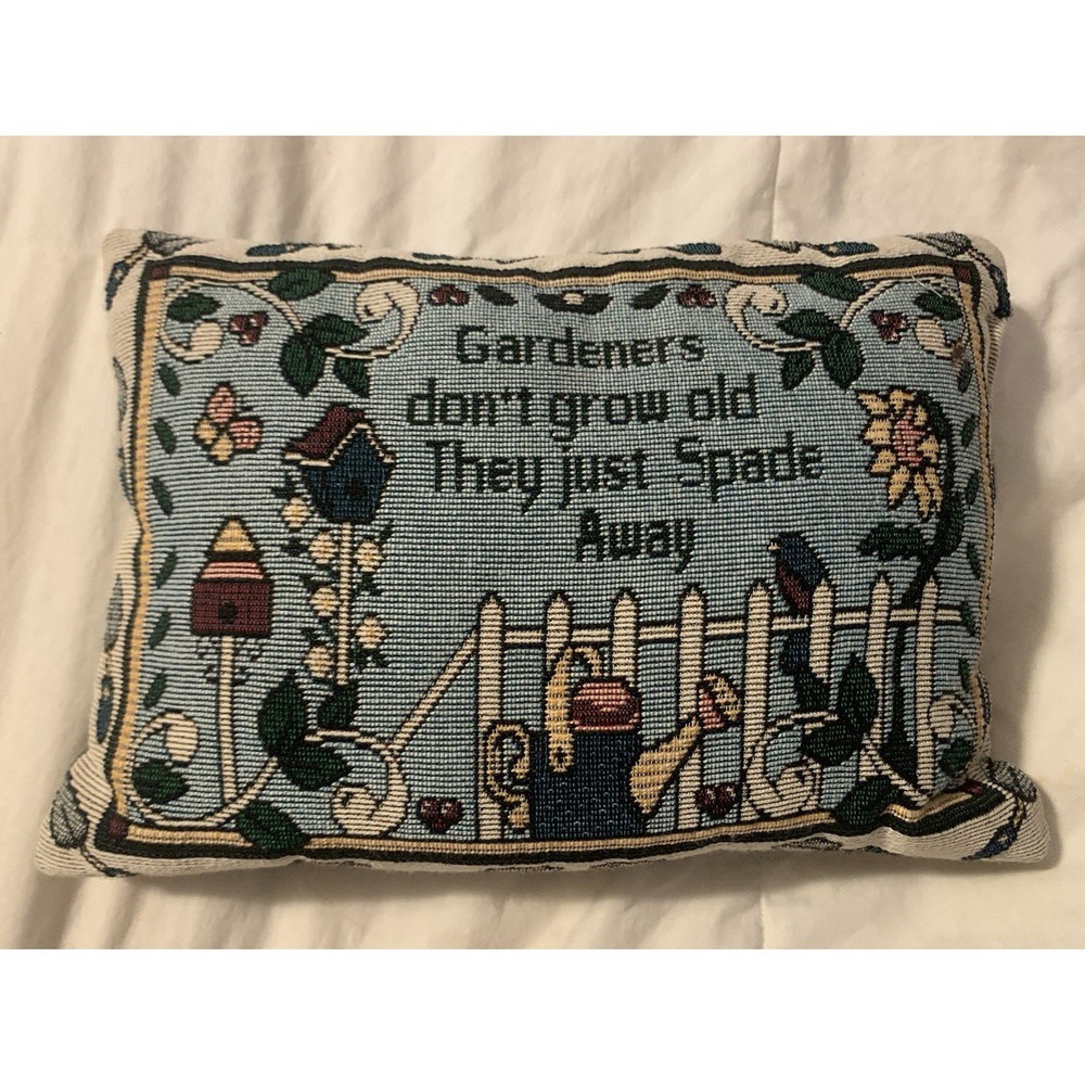 Vintage 12"x8" Needlepoint Gardeners Don't Grow Old Cottage Garden Party Pillow